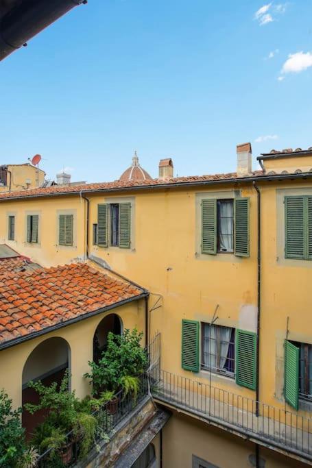 Palazzo Borghese 2 Bedroom Florence Luaran gambar